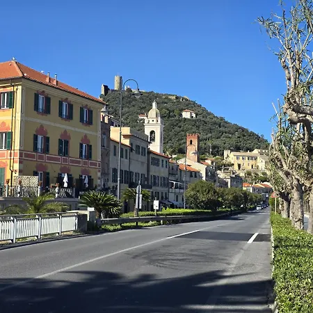 Il Blu Di Noli