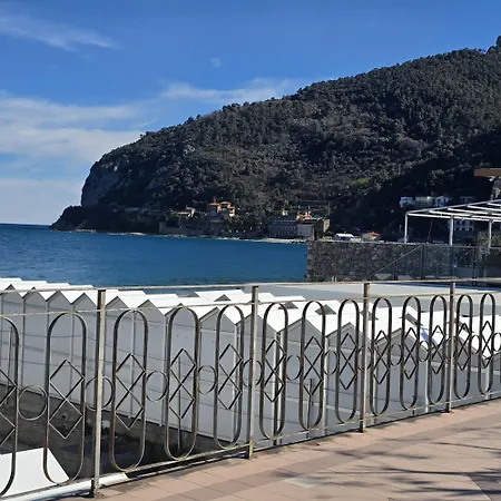 Il Blu Di Noli